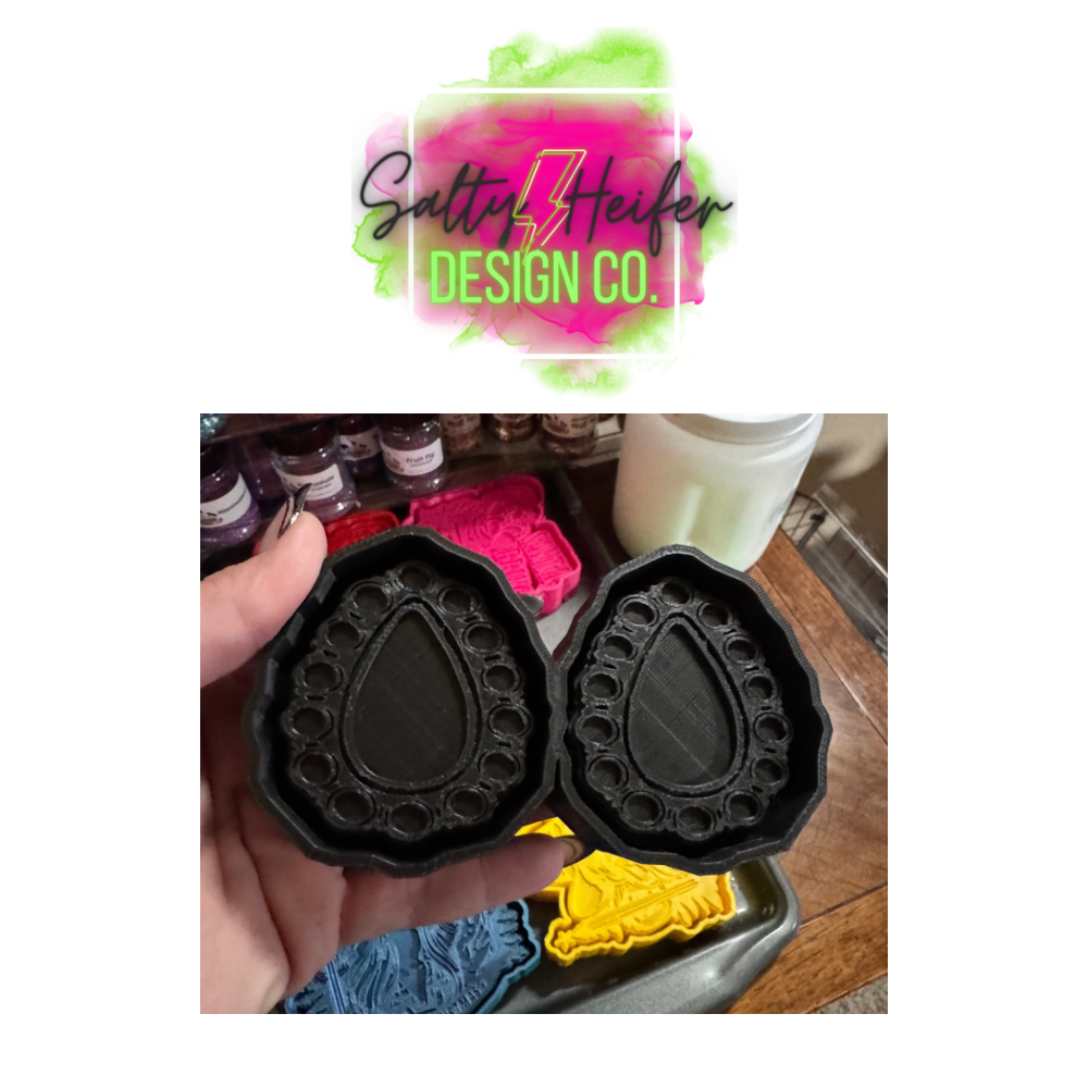 Concho vent clips