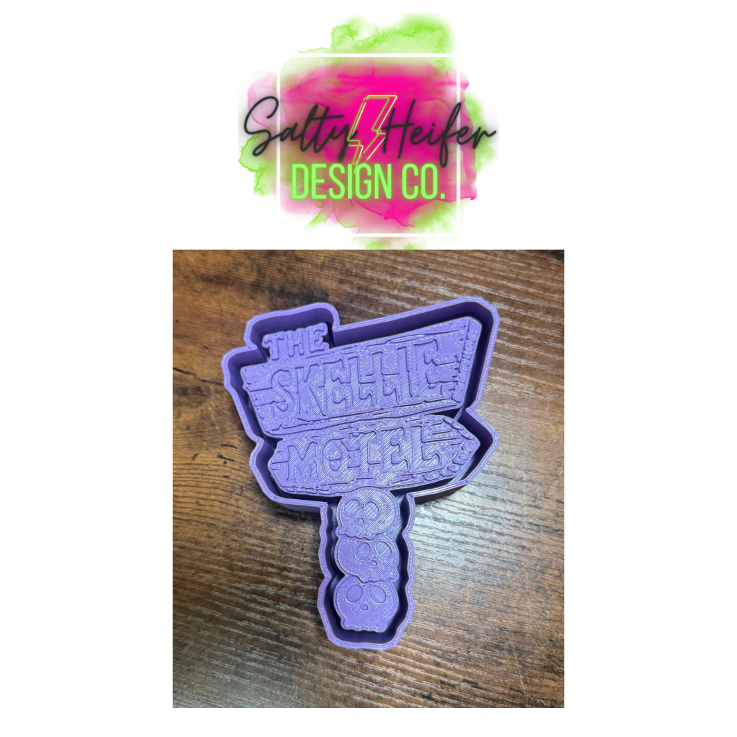 Skellie motel mold